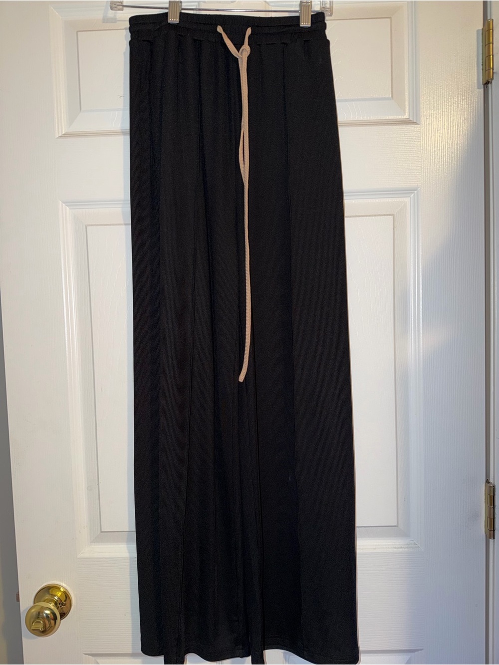 Women’s Black Wide-Leg Drawstring Pants